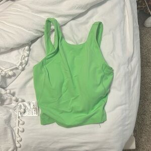 green lululemon top